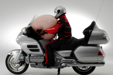 Lỗi túi khí: Honda phát thông báo triệu hồi gần 1.000 chiếc Gold Wing