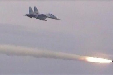 Vũ khí 'ác mộng không chiến' của Nga chấp cả bom thông minh và tên lửa