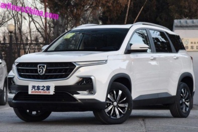 SUV Trung Quốc 5 chỗ ngồi giá chỉ 275 triệu mới trình làng có gì hay?