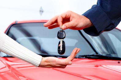 Nhiều hợp đồng ‘bẫy’ người mua ô tô, khách hàng cần làm gì để tránh?