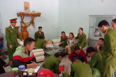 Bắt khẩn cấp Giám đốc Công ty 779 về hành vi mua bán hóa đơn 