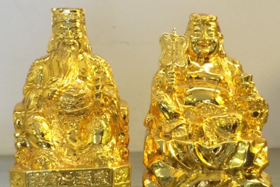 Ngày vía Thần Tài: Nhiều cửa hàng kinh doanh vàng tung chiêu ‘độc’ để hút khách