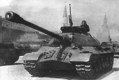 Vũ khí 'quái vật' mạnh nhất Thế chiến II của Nga tái xuất khiến đối thủ khiếp vía