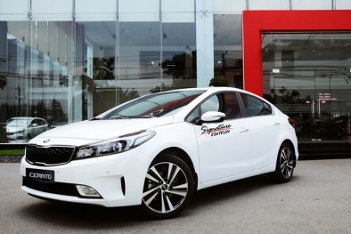 Thị trường ô tô Việt: Thaco bất ngờ tăng giá bán xe Mazda