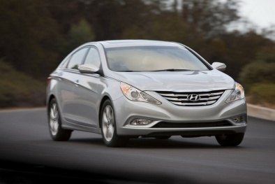 Thu hồi hơn 150.000 chiếc xe Hyundai Sonata 2011 do lỗi túi khí