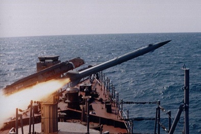 Khủng khiếp sức mạnh dàn tên lửa gắn trên tàu dương hạm 'vô đối' của Nga
