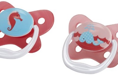 Hơn nửa triệu núm vú trẻ em Dr.Brown bị thu hồi do nguy cơ gây nghẹt thở
