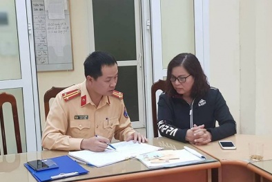 Phạt nữ tài xế quay đầu xe trên cầu Cót hơn 1,3 triệu đồng, tước GPLX 