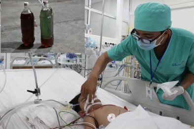 Bé trai nguy kịch vì uống nhầm xăng đựng trong chai giải khát