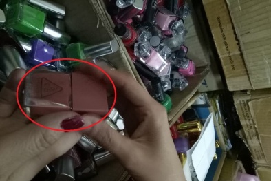 Các nước quản lý sản phẩm sơn móng tay như thế nào?
