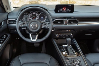 Lưu ý khi chọn Mazda CX-5 2018 với vẻ đẹp 'long lanh'