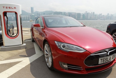 Dính lỗi kỹ thuật, Tesla triệu hồi xe lớn nhất từ trước đến nay