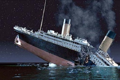 Người ngoài hành tinh là 'thủ phạm' khiến tàu Titanic chìm?