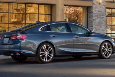 Chiếc ô tô sedan Chevrolet mới ‘đẹp long lanh’ giá từ 510 triệu đồng trình làng