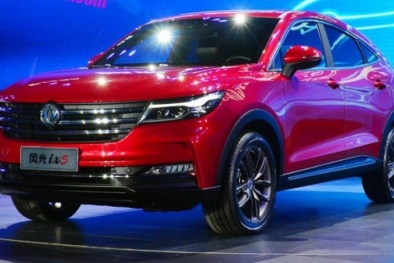 'Phát sốt' ô tô ‘made in China’‘đẹp long lanh’ điều khiển bằng giọng nói giá chỉ 350 triệu đồng