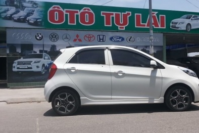 Thị trường cho thuê xe tự lái hút khách hàng dịp 30/4