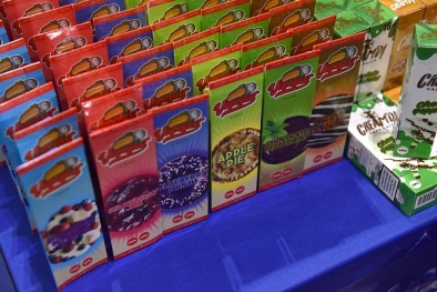 Trẻ em có nguy cơ uống nhầm nicotine lỏng vì bao bì quá giống hộp sữa trái cây