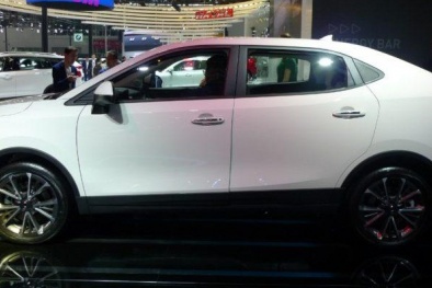 Chiếc ô tô điện ‘made in China’ 'đẹp long lanh' giá 350 triệu đồng sắp ra mắt có gì hay?