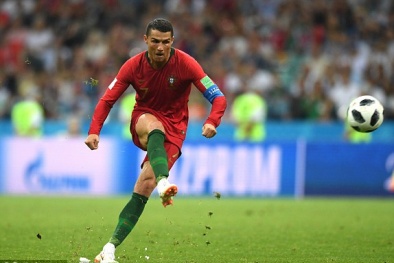 Xem lại màn rượt đuổi tỷ số nghẹt thở trong trận Bồ Đào Nha vs Tây Ban Nha