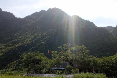 Đền Mẫu Nam Sơn Linh Từ - Ngôi đền thiêng giữa lòng núi hiểm Hà Nam