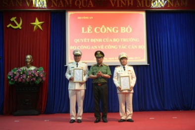 Thiếu tướng Tô Ân Xô tiếp quản chức Giám đốc Công an tỉnh Bắc Giang