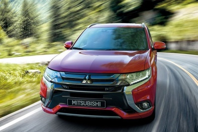 Thị trường ô tô Việt: Mitsubishi Outlander được điều chỉnh giảm giá hơn 50 triệu đồng
