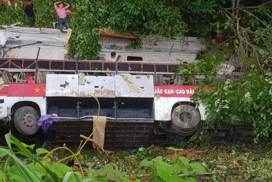 Tai nạn giao thông tại Cao Bằng: Xe khách giường nằm lao xuống vực, 4 người tử vong