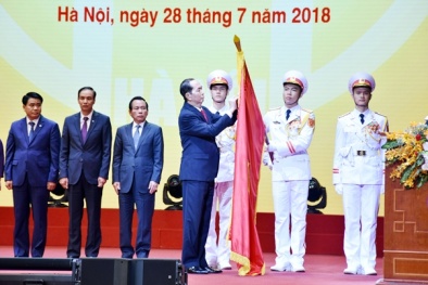 Thủ đô Hà Nội nhận Huân chương Độc lập hạng Nhất sau 10 năm mở rộng địa giới hành chính
