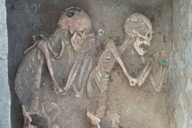 Bí ẩn về bộ hài cốt vợ chồng bên nhau suốt 5.000 năm 