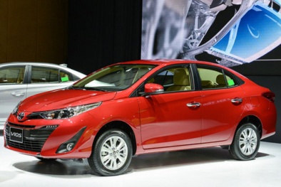 Ngược dòng thị trường: Toyota Việt Nam tăng giá bán hàng loạt xe trong tháng cô hồn
