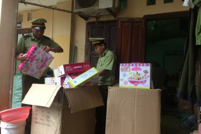 Lạng Sơn: Thu giữ lượng lớn đồ chơi trẻ em nhập lậu từ Trung Quốc 