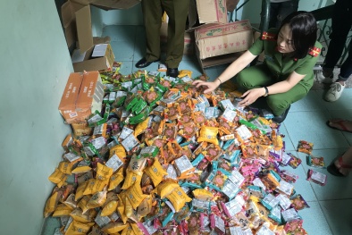 Phát hiện hơn 1.000 bánh Trung thu Trung Quốc không hạn sử dụng