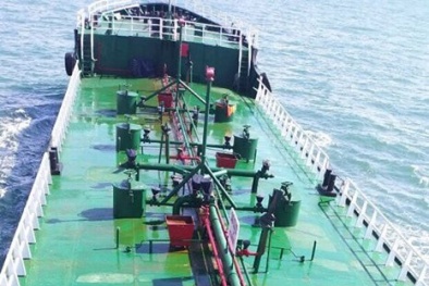 Cảnh sát biển bắt giữ tàu chở 1 triệu lít xăng không rõ nguồn gốc xuất xứ