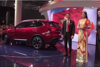 Màn ra mắt ô tô VinFast tại Paris với sự xuất hiện của David Beckham và Hoa hậu Việt Nam 2018 Trần Tiểu Vy