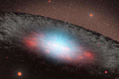 Nhà khoa học tìm ra phương án mới để 'bắt' hố đen trong vũ trụ