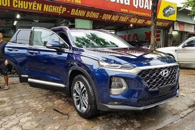 Hyundai SantaFe 2019 vừa xuất hiện tại Hà Nội sở hữu những tính năng gì? 