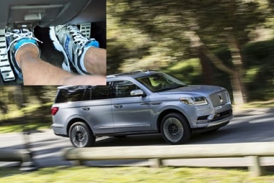 Chân côn ô tô bị kẹt - tài xế xử trí thế nào để không bị 'tử nạn'?