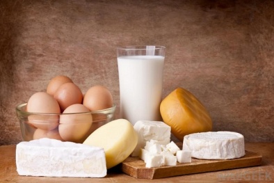 Ấn Độ thu giữ khối lượng lớn sữa và phô mai giả