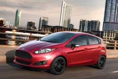 Nhanh tay mua ngay 2 chiếc ô tô ‘xịn’ này tại Việt Nam: Giá đang giảm rất mạnh