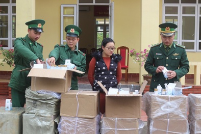 Quảng Ninh: Đối tượng vận chuyển hơn 2.000 lọ kem dưỡng da nhập lậu từ Trung Quốc