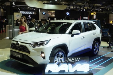 'Kẻ hủy diệt' phân khúc crossover hạng C Toyota RAV4 2019 có gì đặc biệt?