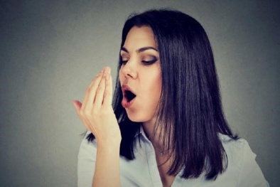 5 dấu hiệu mất nước bất thường ít khi bạn để ý tới