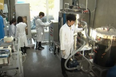 Phát triển loại toilet thông minh có thể biến chất thải thành năng lượng sạch