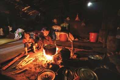 Bếp người nghèo 'đỏ lửa' dịp Tết Nguyên đán Kỷ Hợi 2019