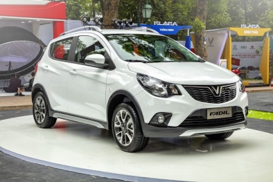 Bất ngờ với giá xe VinFast Tết Kỷ Hợi 2019