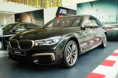 'Soi' BMW M760Li XDrive mới về Việt Nam có giá lên đến 13 tỷ đồng