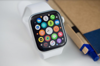 Apple bị kiện vì từ chối bảo hành Apple Watch phồng pin, bung màn hình