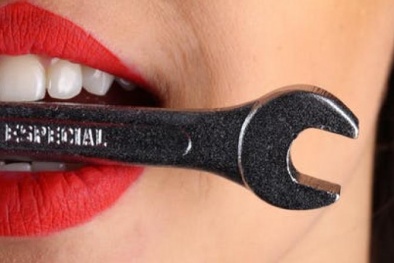 Sản phẩm làm trắng răng có thể gây tổn thương răng