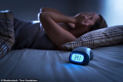 Ngủ nhiều và không đều đặn sẽ tăng nguy cơ béo phì và huyết áp cao 