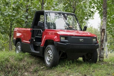 Chiếc ô tô bán tải siêu xinh này có giá bán chỉ 206 triệu đồng đang gây sốt